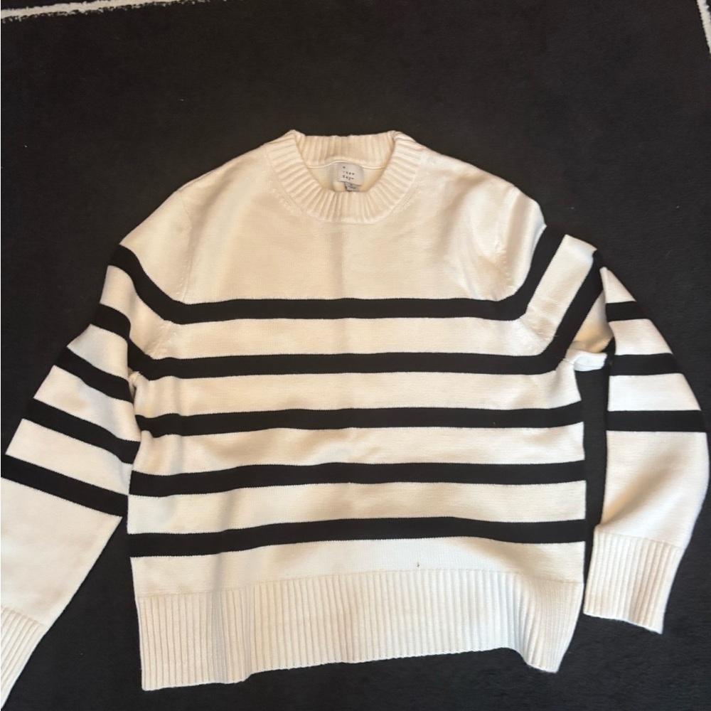 a new day Black and White Striped Crew Neck Sweater Small